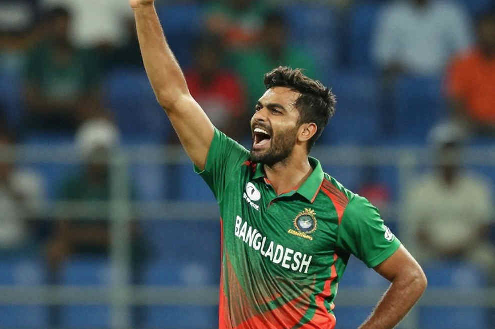 অভিমন্যুর 'ভারতের হয়ে খেলার স্বপ্ন' এখনও আছে, কিন্তু শুকনো সংখ্যাগুলো কী বলছে?